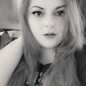 Meet your Posher, Vic